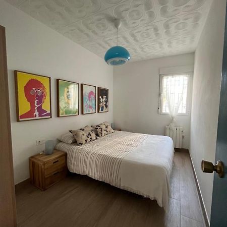 Modernized 3-Bedroom Flat 500M To The Beach 瓦伦西亚 外观 照片
